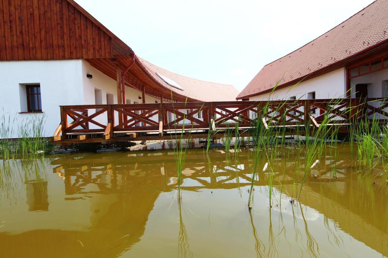 Bibic Nature Lodge Balmazújváros Εξωτερικό φωτογραφία